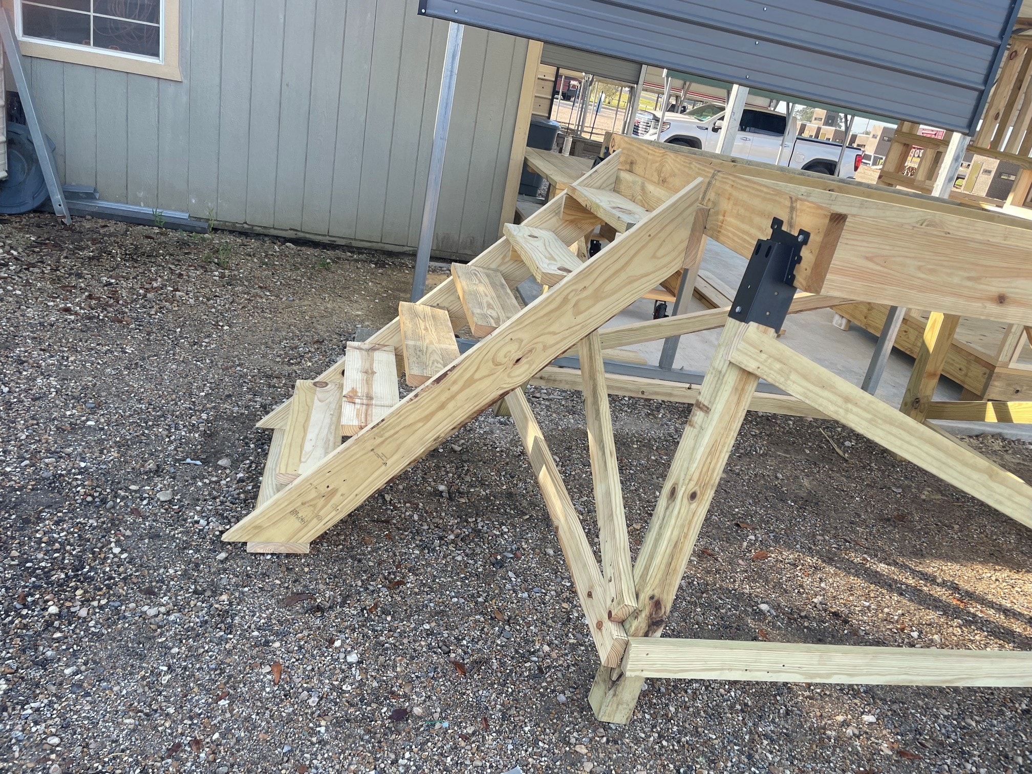 Wood deer stand stairs and bracket hardware – Delta Trailer Sales Lafayette LA
